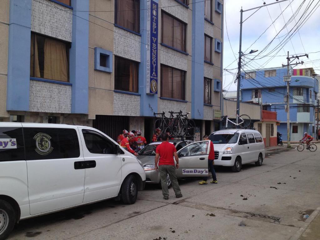 Hotel Venecia Confort Pasto Exterior foto